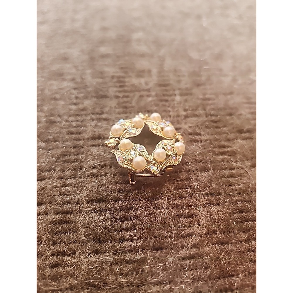 Vintage Gold Tone‎ Wreath Brooch Imitation Pearls & Crystal Rhinestones - Picture 3 of 6